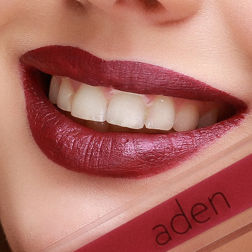 Lápiz labial con efecto satinado Aden
