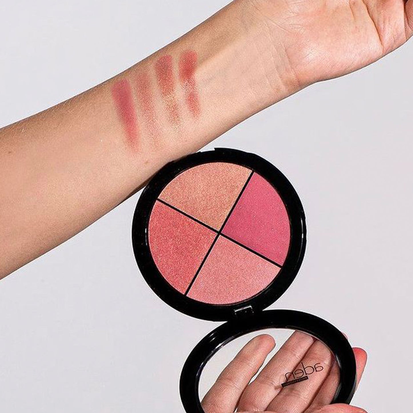 Paleta facial aden