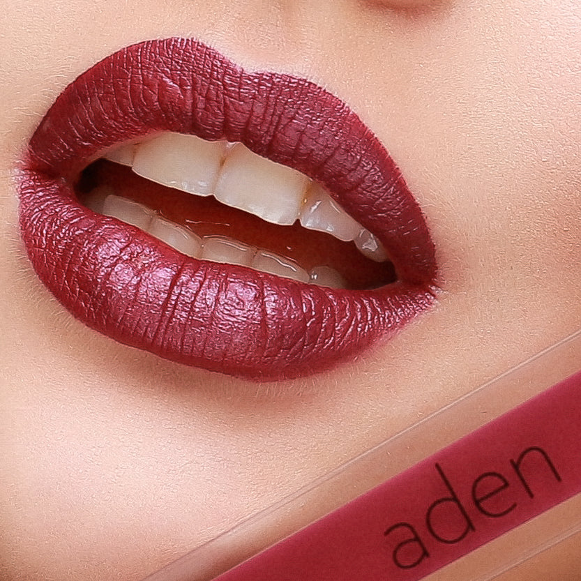 Lápiz labial con efecto satinado Aden