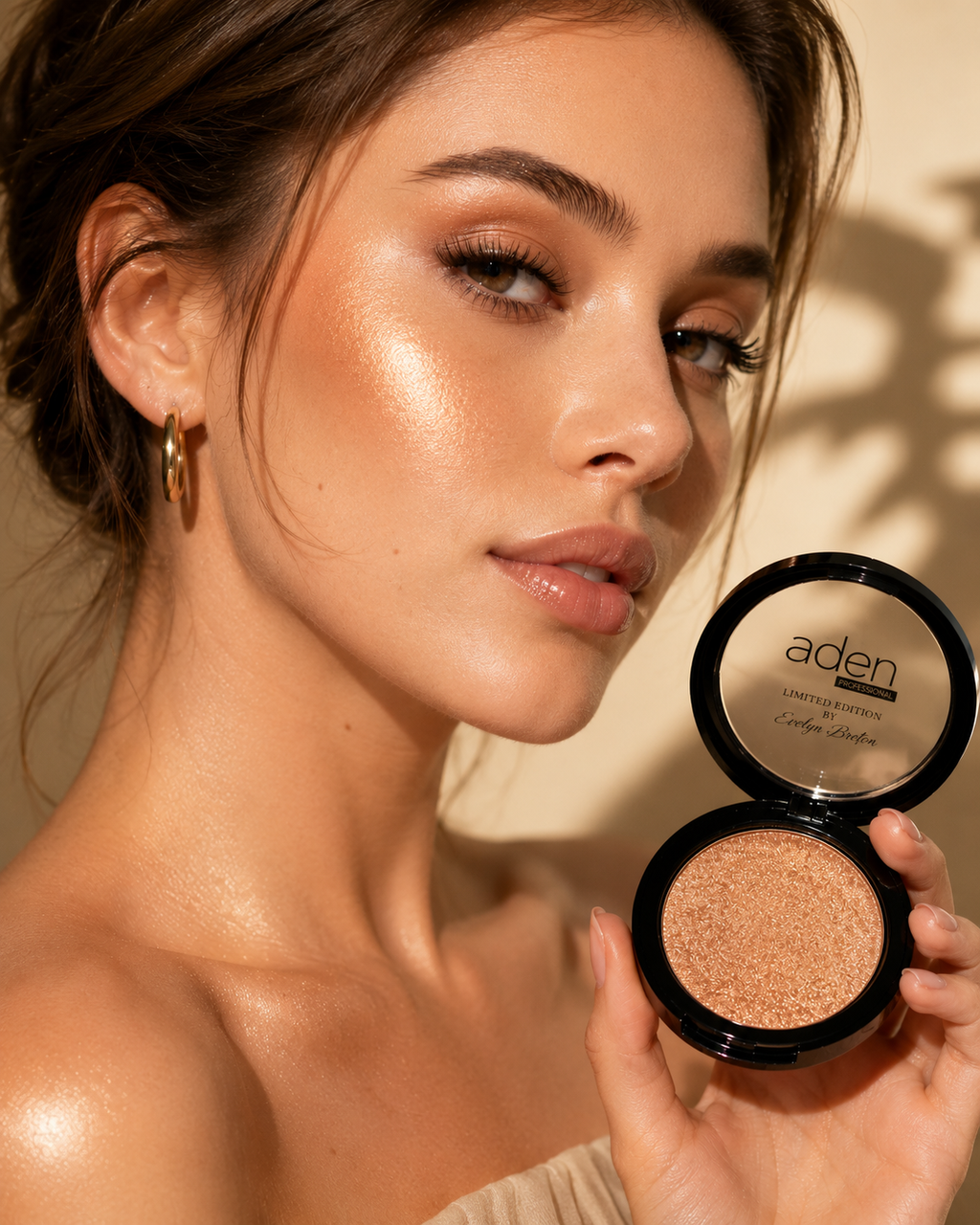 aden Golden GLow Elimited Edition By Evelyn Breton
