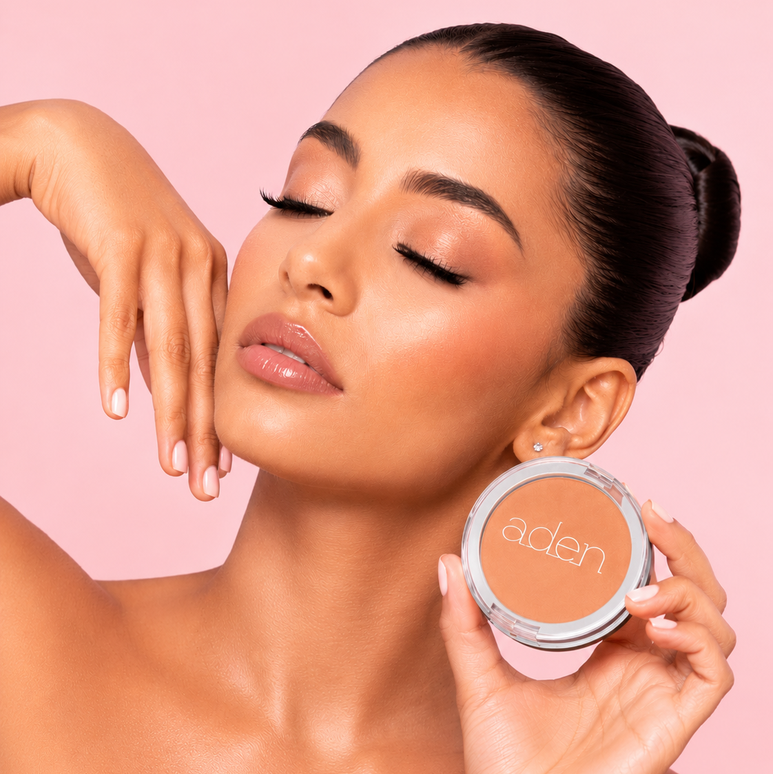 Polvos compactos para rostro aden