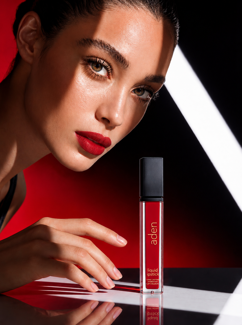 Set de lápiz labial y delineador de labios aden